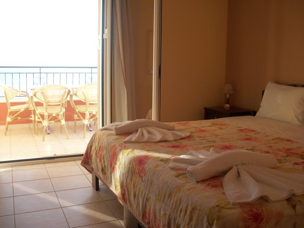 Dioni Studios & Apartments Poros  Exterior photo